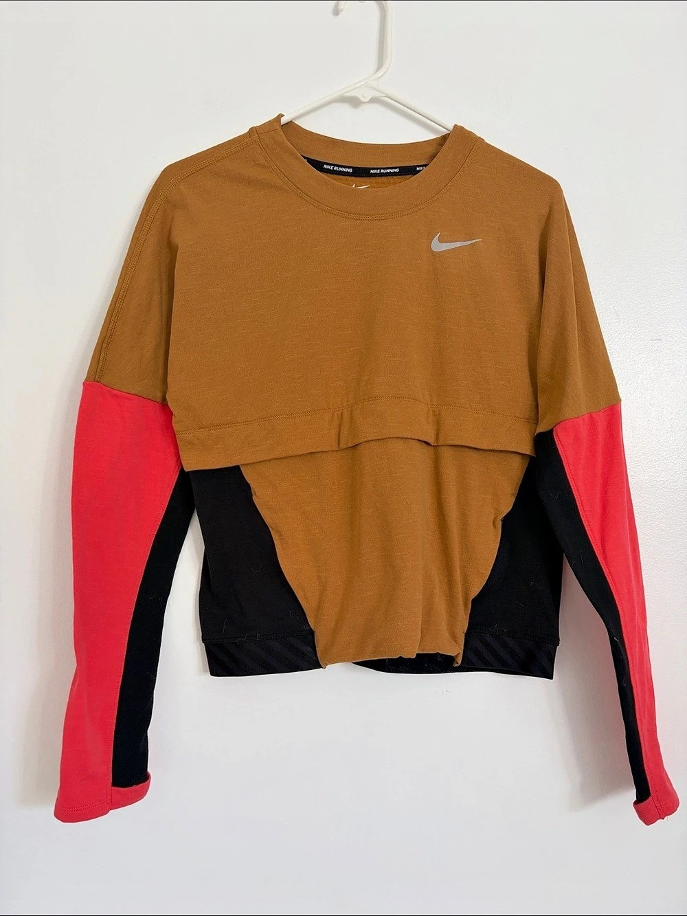 Nike Running Dri-FIT Color Block Dri-FIT Running Top Size Small